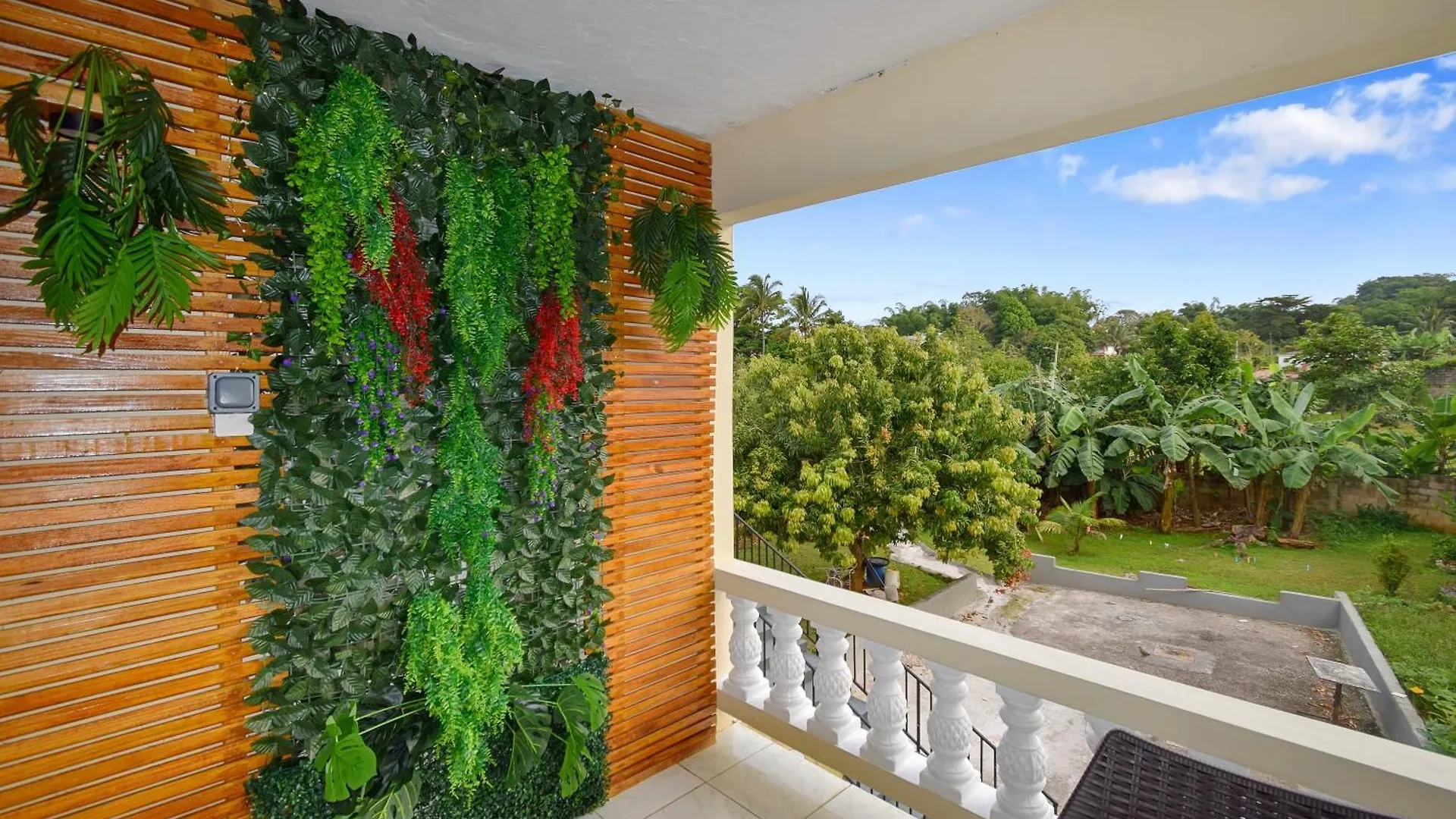 Harriott Heights Apartment Mandeville