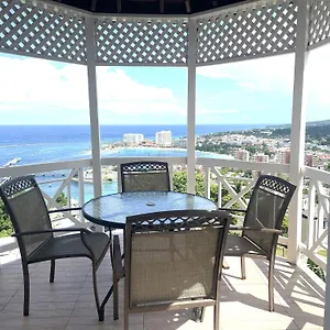 https://oceanbreeze-jamaica-penthouse-7-minute-walk-to-beach.hotelsochorios.net